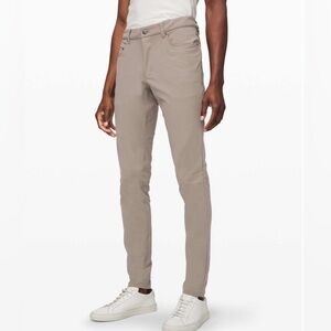 Lululemon ABC 5 Pocket Pant Classic Pants Chino Carbon Dust  Men’s Size 28x28